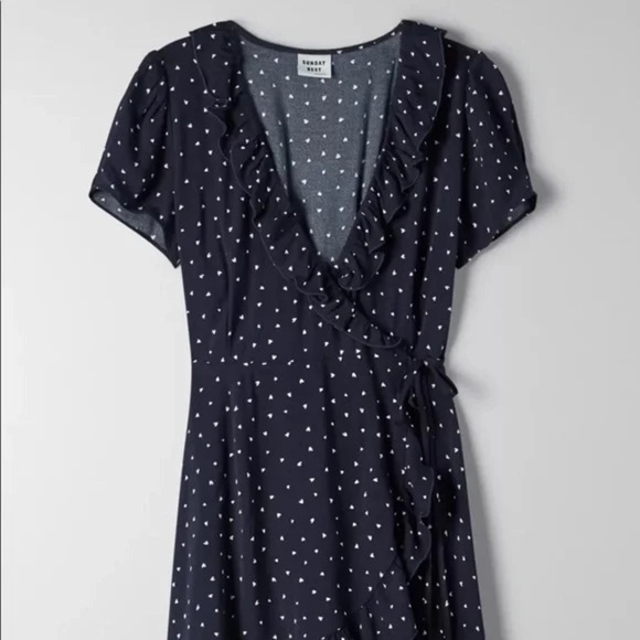 Aritzia SUNDAY BEST Navy Blue White Heart Ruffle Wrap Mini Dress 0 XS Party Work - Picture 7 of 15